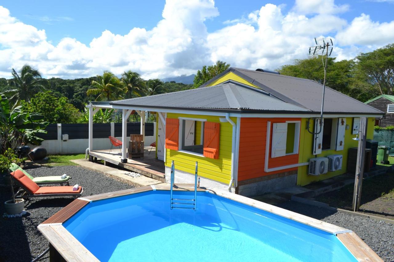 Mini-Villa Entre Montagne Et Mer Goyave Exterior photo